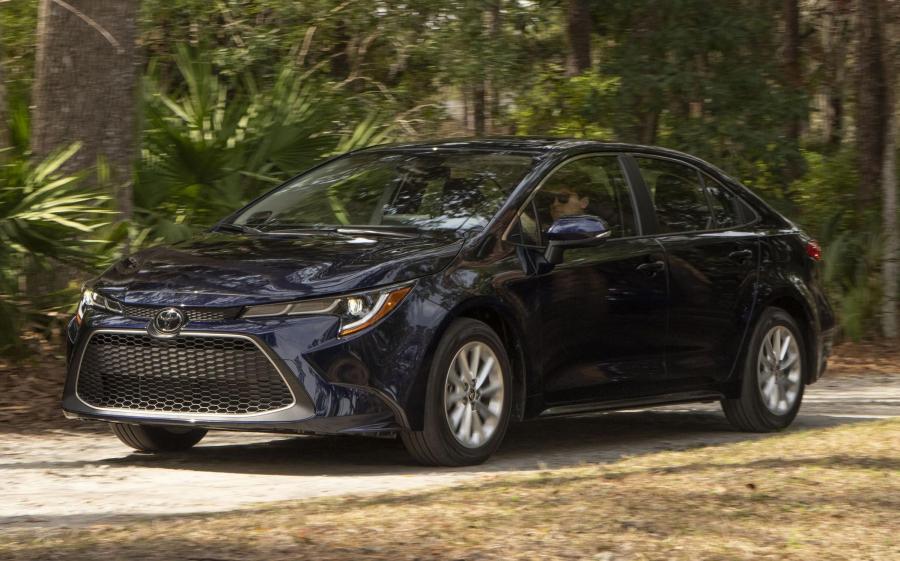 Toyota Corolla XLE Sedan (NA) '2019